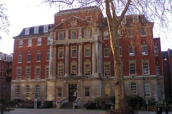 Kings College London